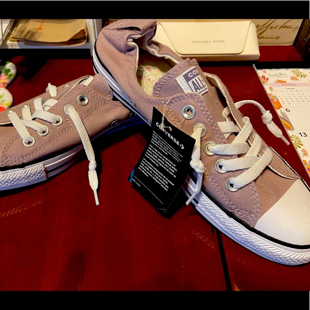 Converse Shoreline slip ons